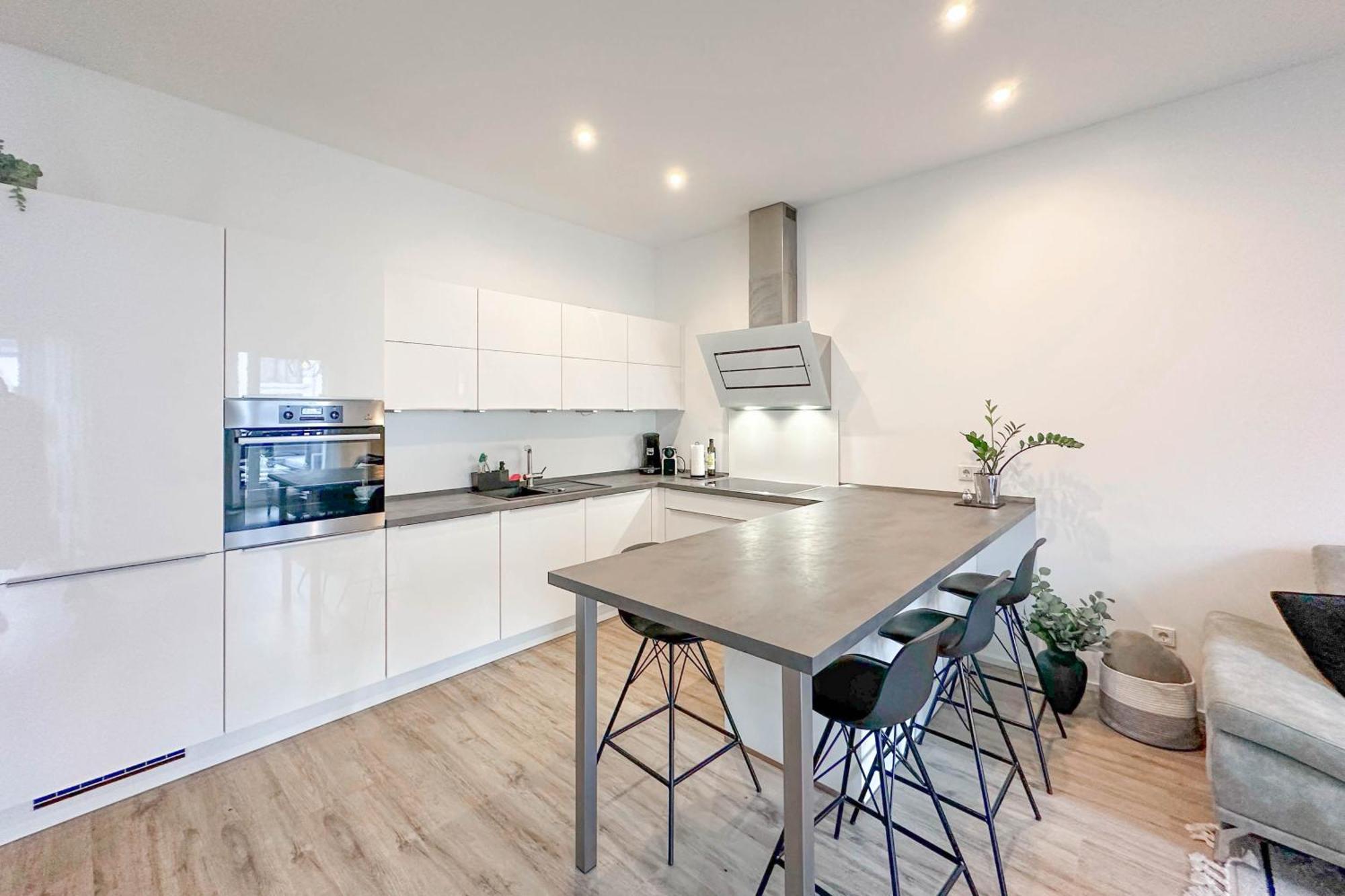 Modernes Trierer Cityloft Mit Grossem Balkon エクステリア 写真