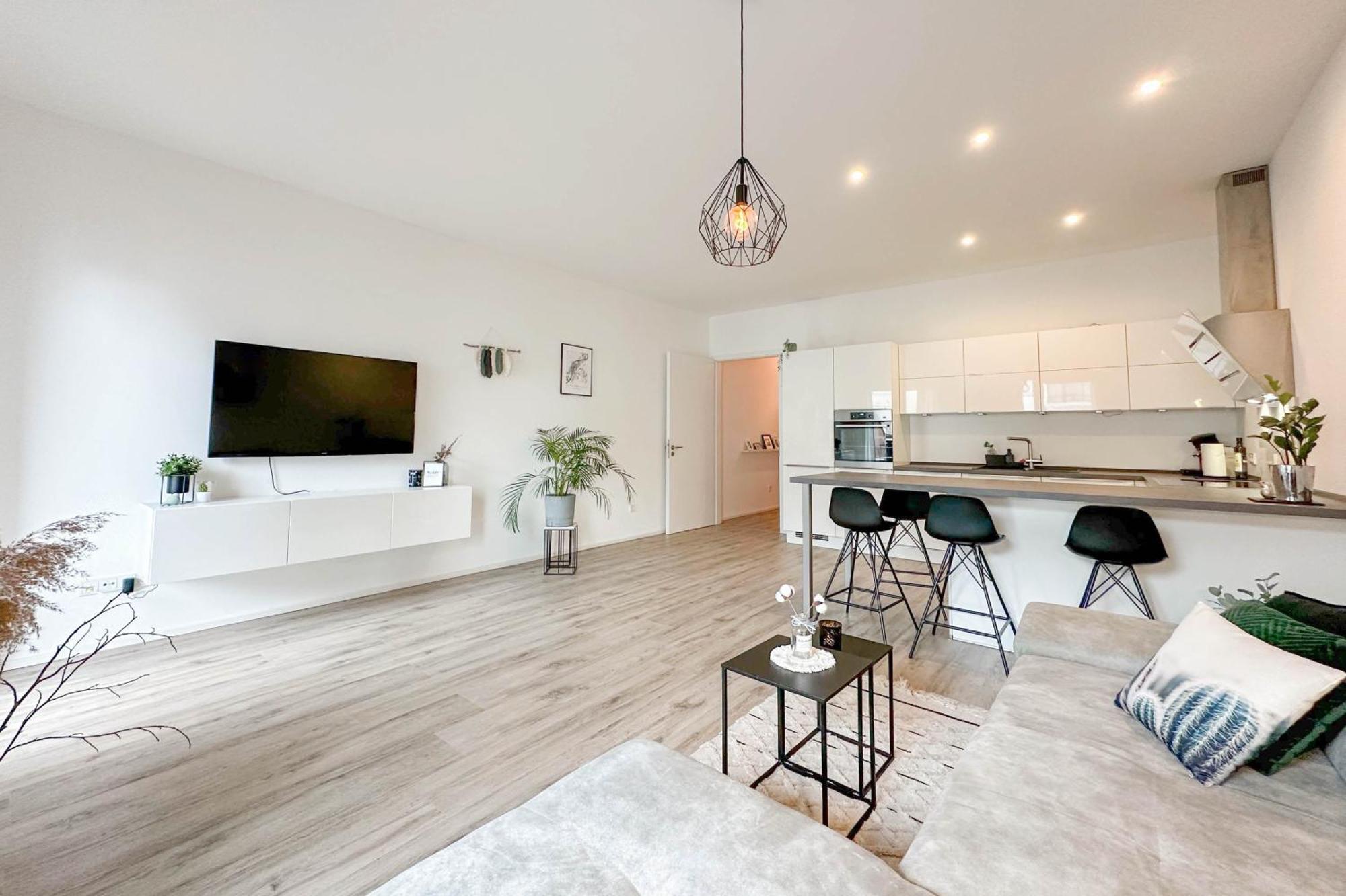 Modernes Trierer Cityloft Mit Grossem Balkon エクステリア 写真